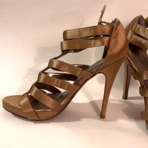 Charles by Charles David size 8 silver heels